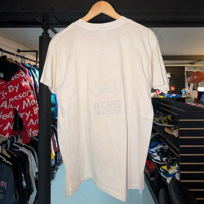 Delta Disney 90s Tee