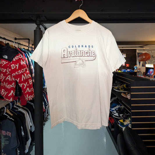 Colorado Avalanche Embroidered 90s Tee